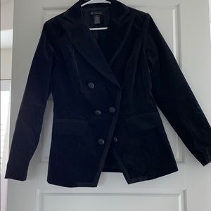 Black Velvet Blazer!
